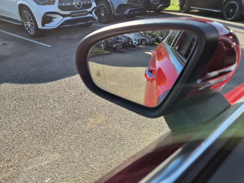 Image secondaire du véhicule 24