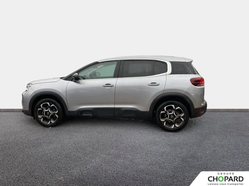 Image secondaire du véhicule 10