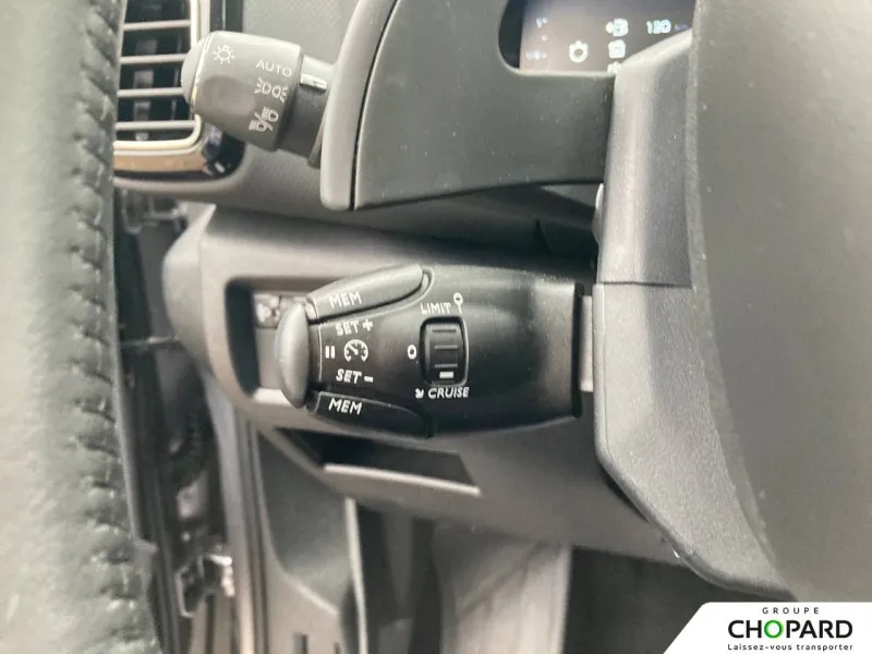 Image secondaire du véhicule 15