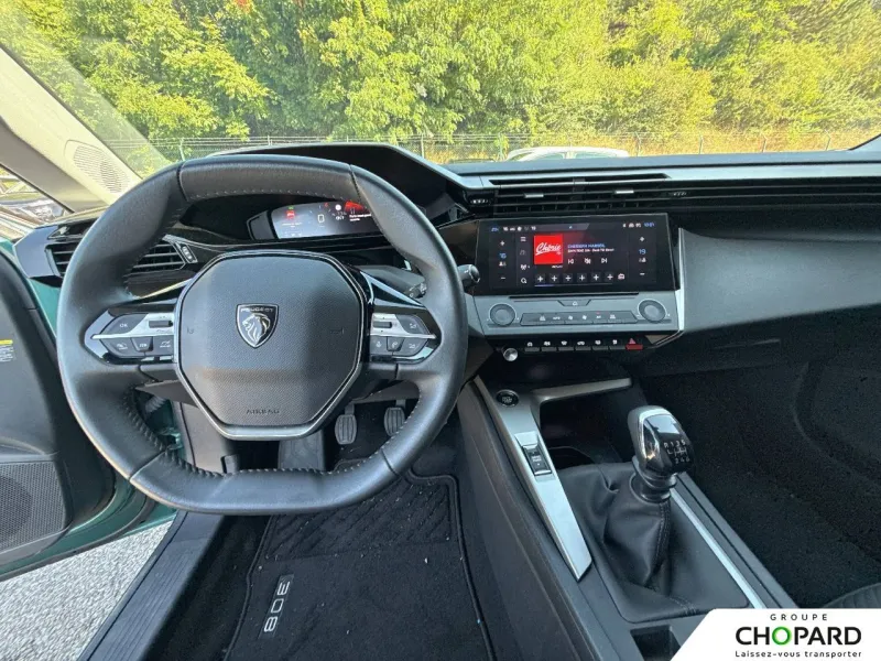 Image secondaire du véhicule 10