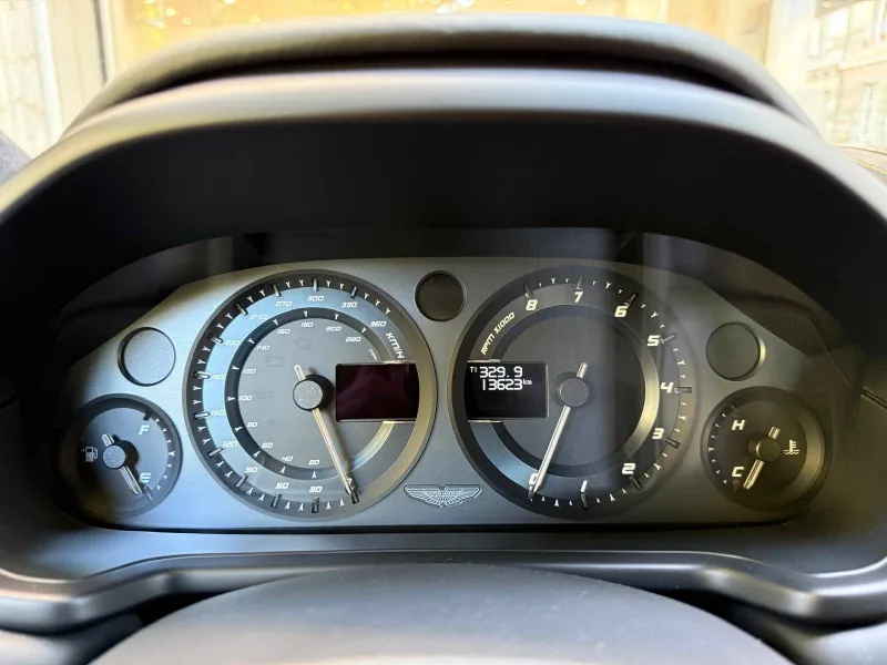 Image secondaire du véhicule 30