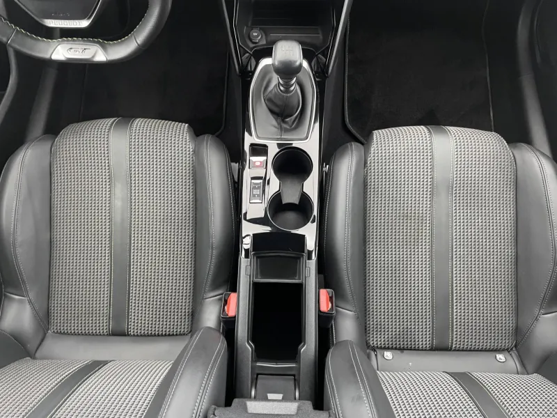 Image secondaire du véhicule 62