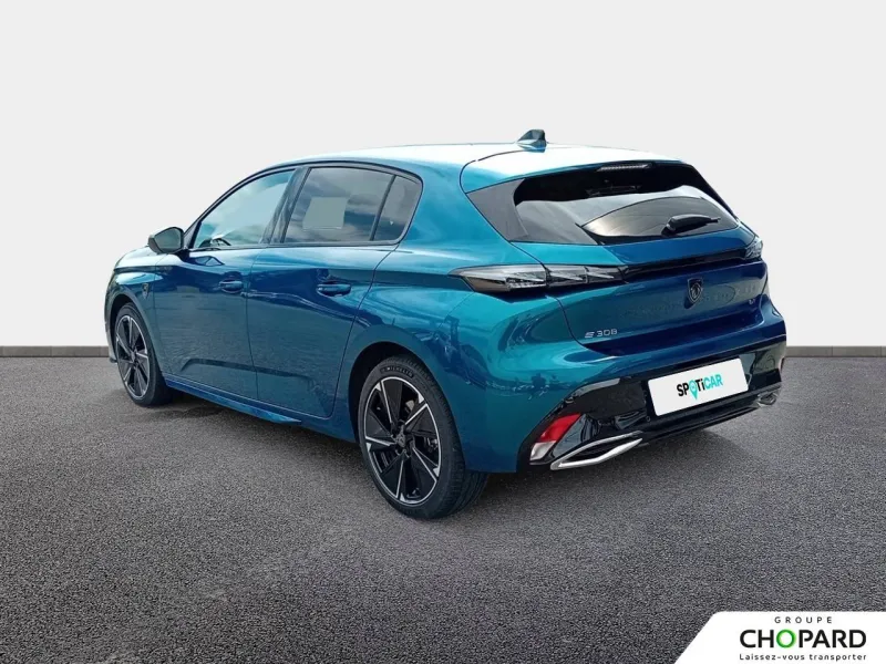 Image secondaire du véhicule 4