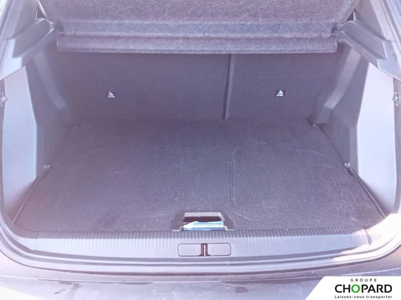 Image secondaire du véhicule 23