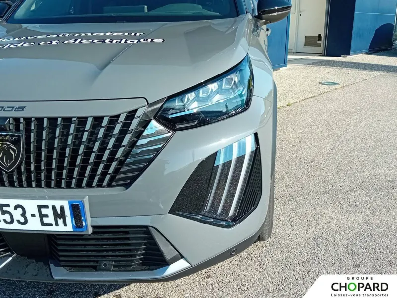 Image secondaire du véhicule 24