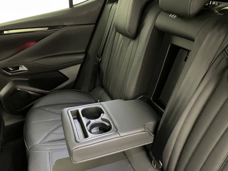 Image secondaire du véhicule 35