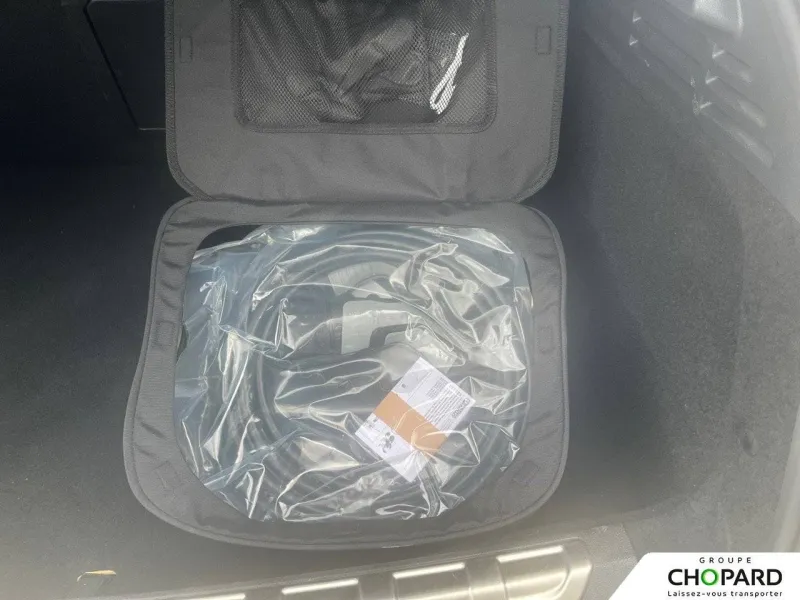 Image secondaire du véhicule 9