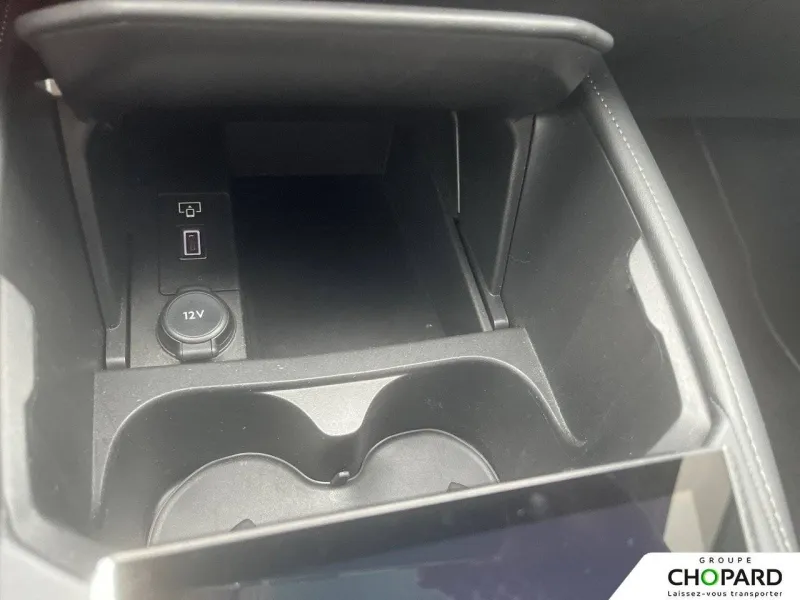 Image secondaire du véhicule 22