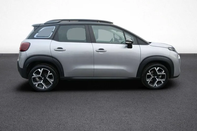 Image secondaire du véhicule 8