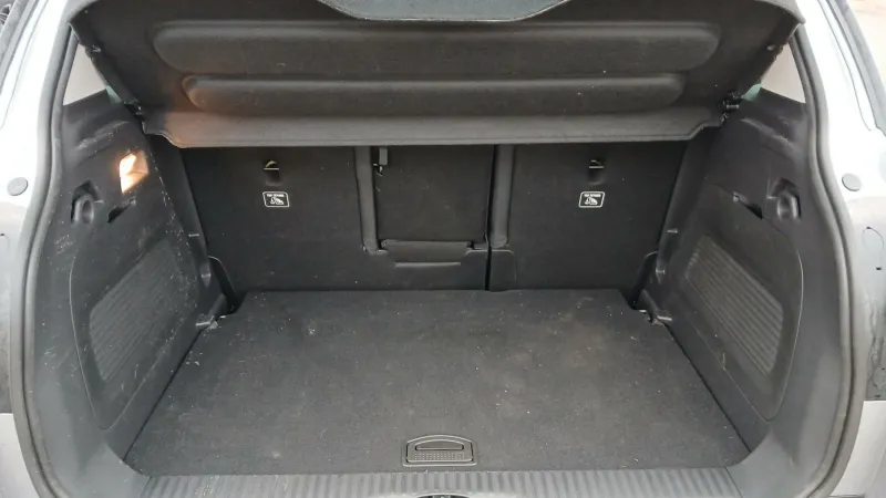 Image secondaire du véhicule 10