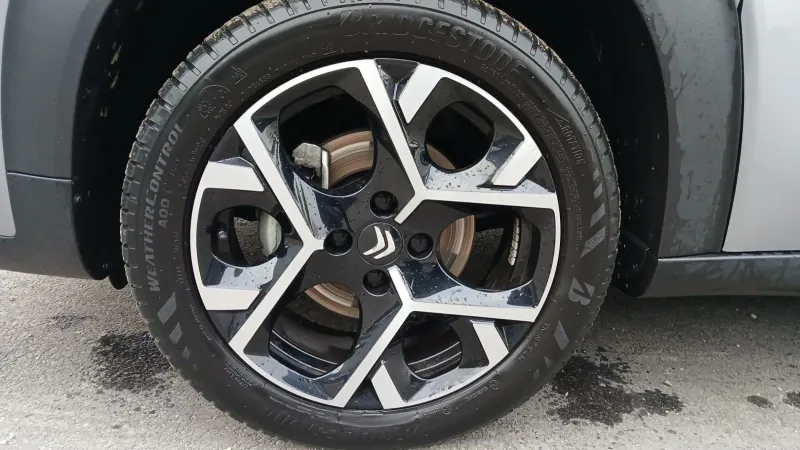 Image secondaire du véhicule 14