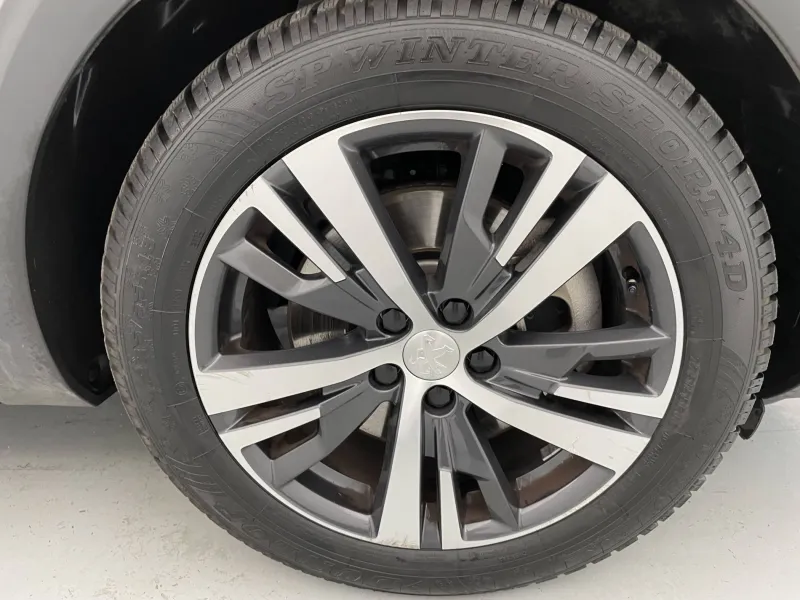 Image secondaire du véhicule 19