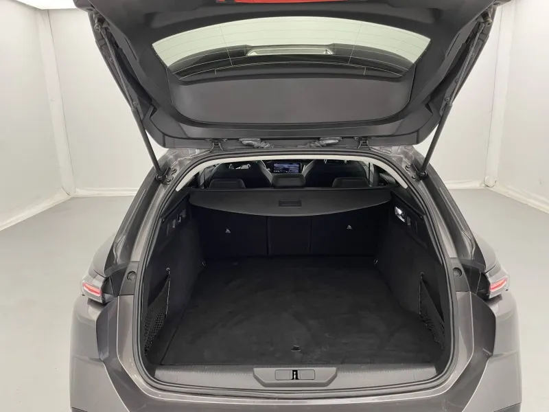 Image secondaire du véhicule 14