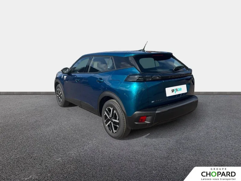 Image secondaire du véhicule 8