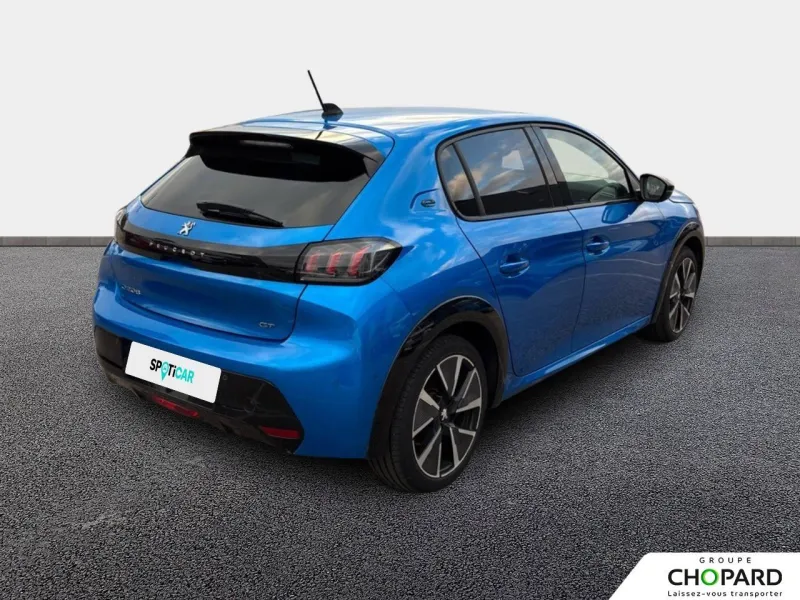 Image secondaire du véhicule 4