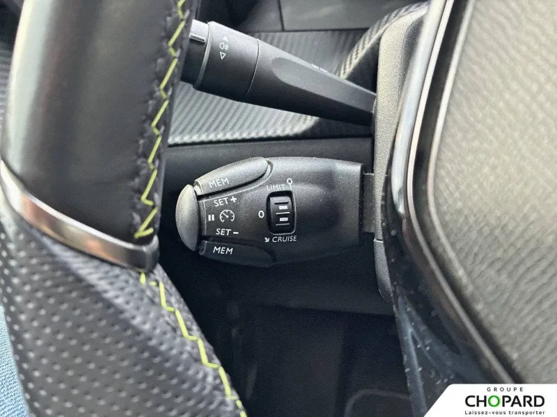 Image secondaire du véhicule 22