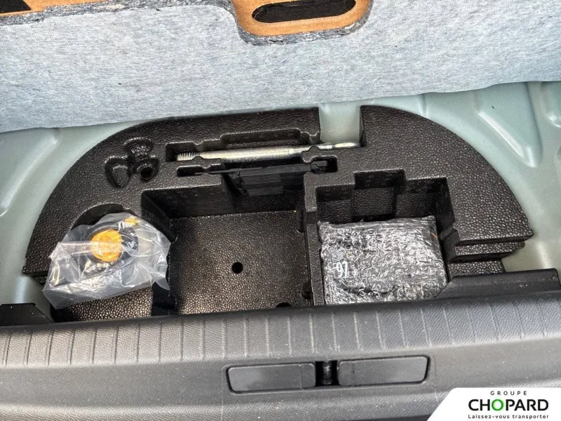 Image secondaire du véhicule 29