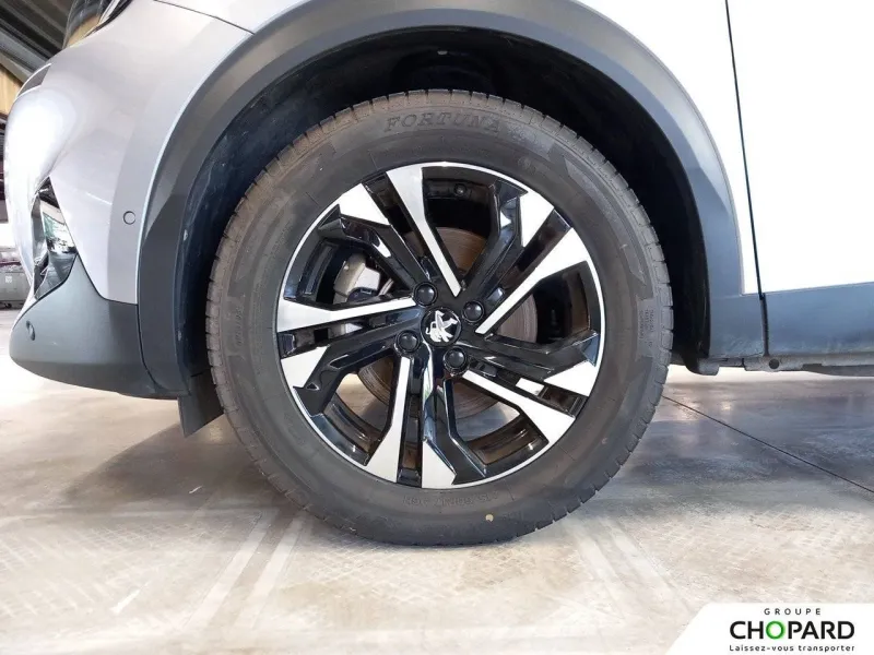 Image secondaire du véhicule 24