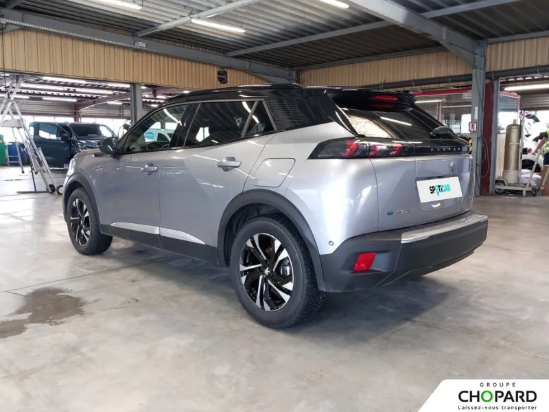 Image secondaire du véhicule 34