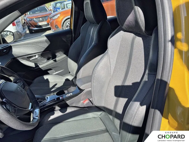 Image secondaire du véhicule 12