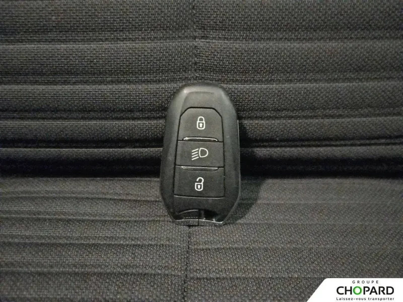 Image secondaire du véhicule 22