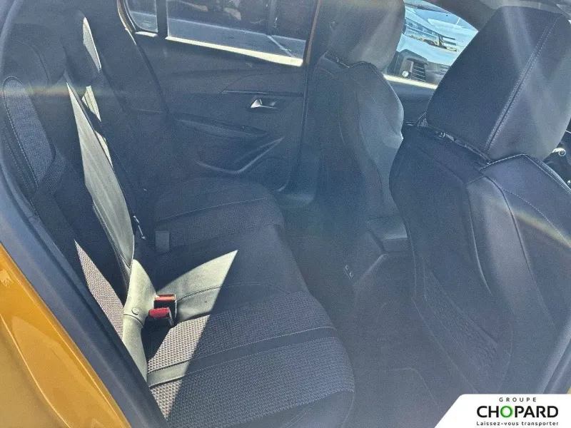 Image secondaire du véhicule 21