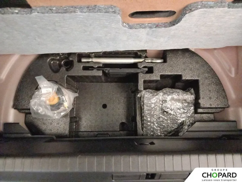 Image secondaire du véhicule 28