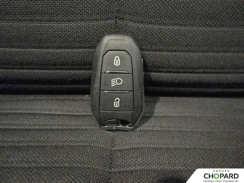 Image secondaire du véhicule 22