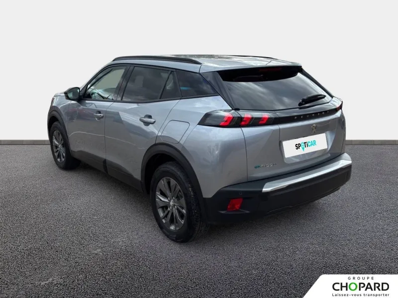 Image secondaire du véhicule 8