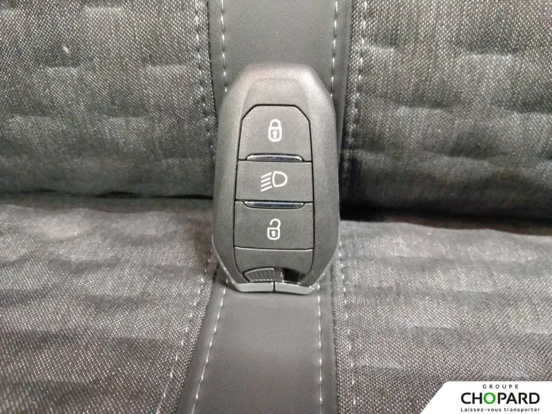 Image secondaire du véhicule 22