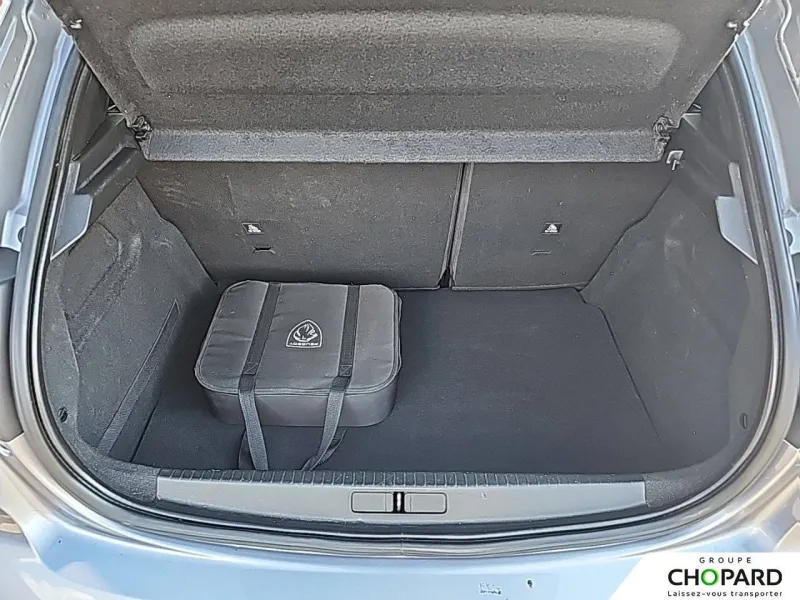 Image secondaire du véhicule 9