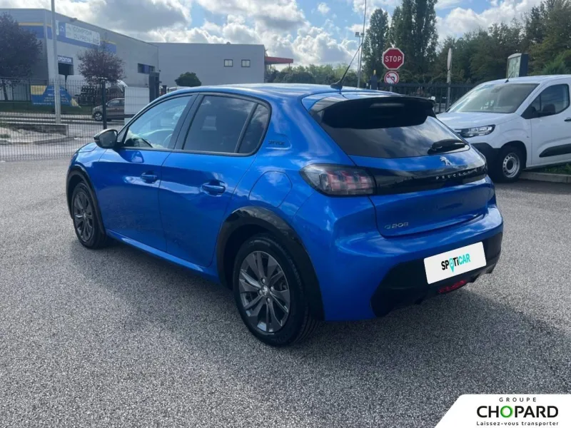 Image secondaire du véhicule 32