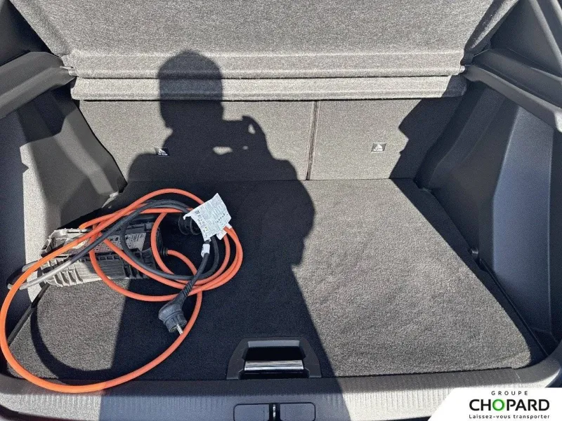 Image secondaire du véhicule 9