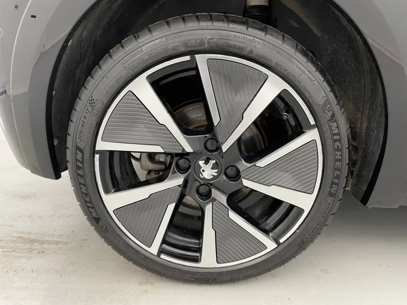 Image secondaire du véhicule 20