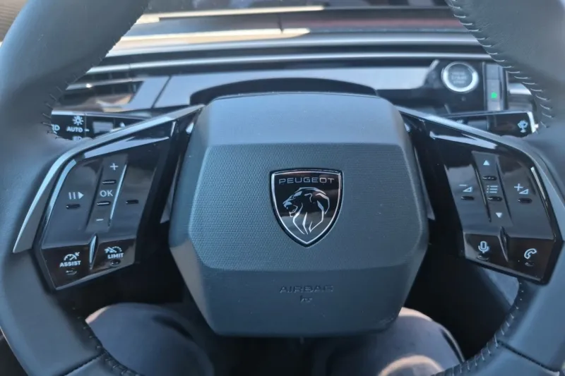 Image secondaire du véhicule 19