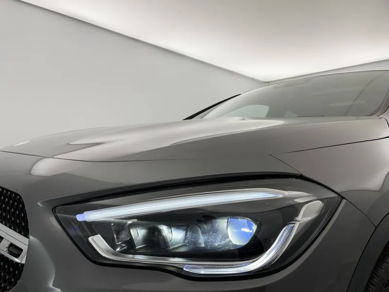 Image secondaire du véhicule 33