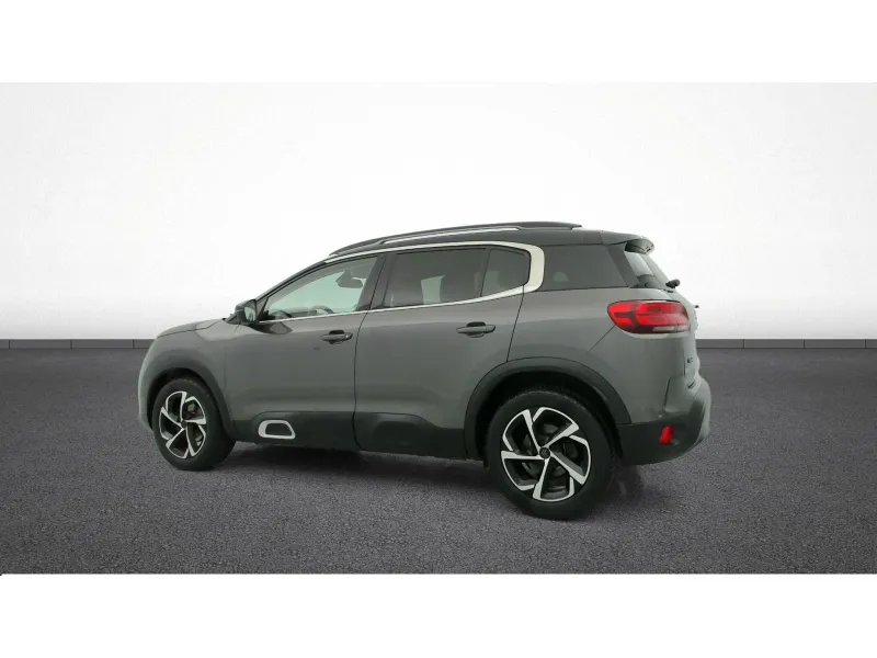 Image secondaire du véhicule 6