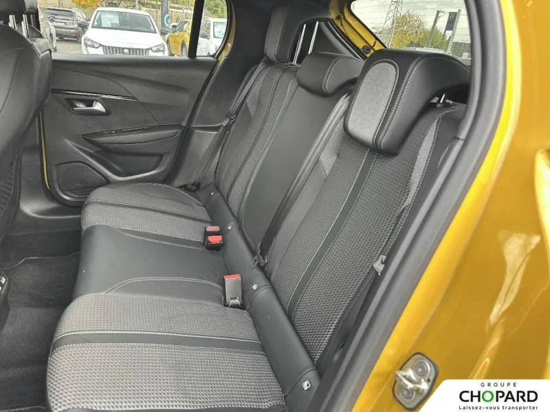 Image secondaire du véhicule 19