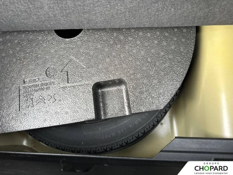 Image secondaire du véhicule 27