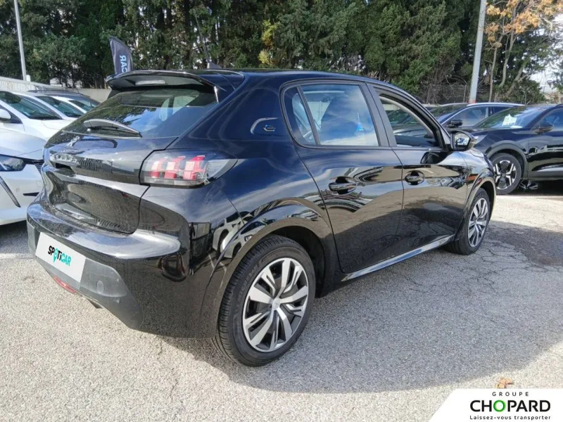 Image secondaire du véhicule 9