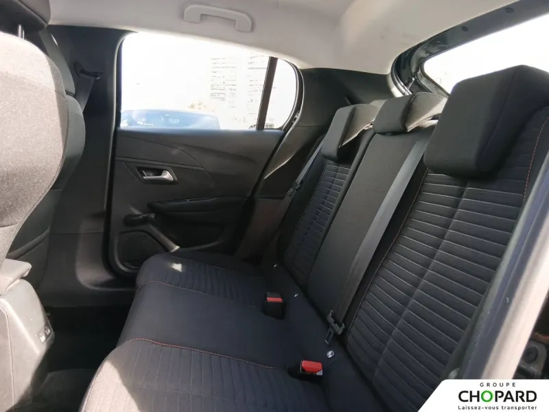 Image secondaire du véhicule 12