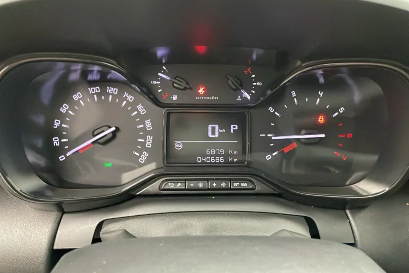 Image secondaire du véhicule 18