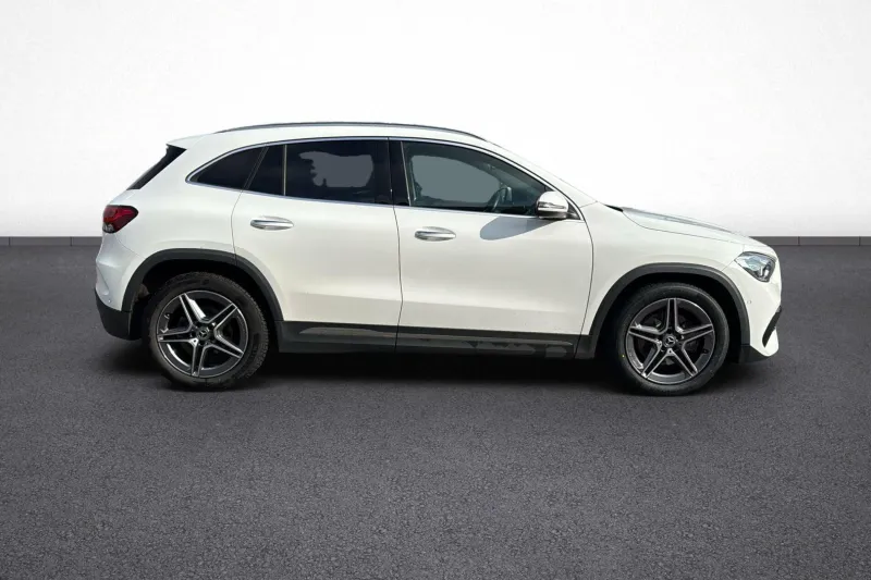 Image secondaire du véhicule 8