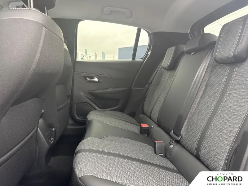 Image secondaire du véhicule 12