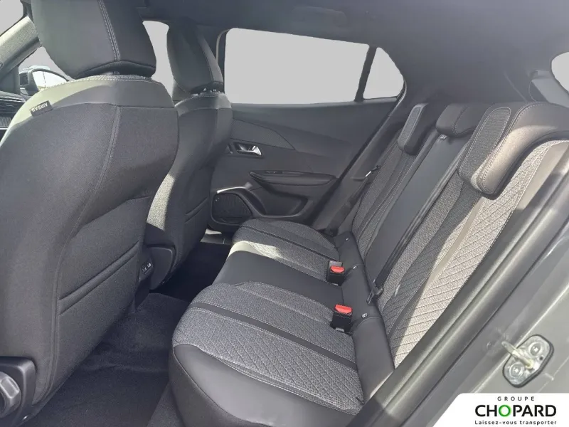 Image secondaire du véhicule 19