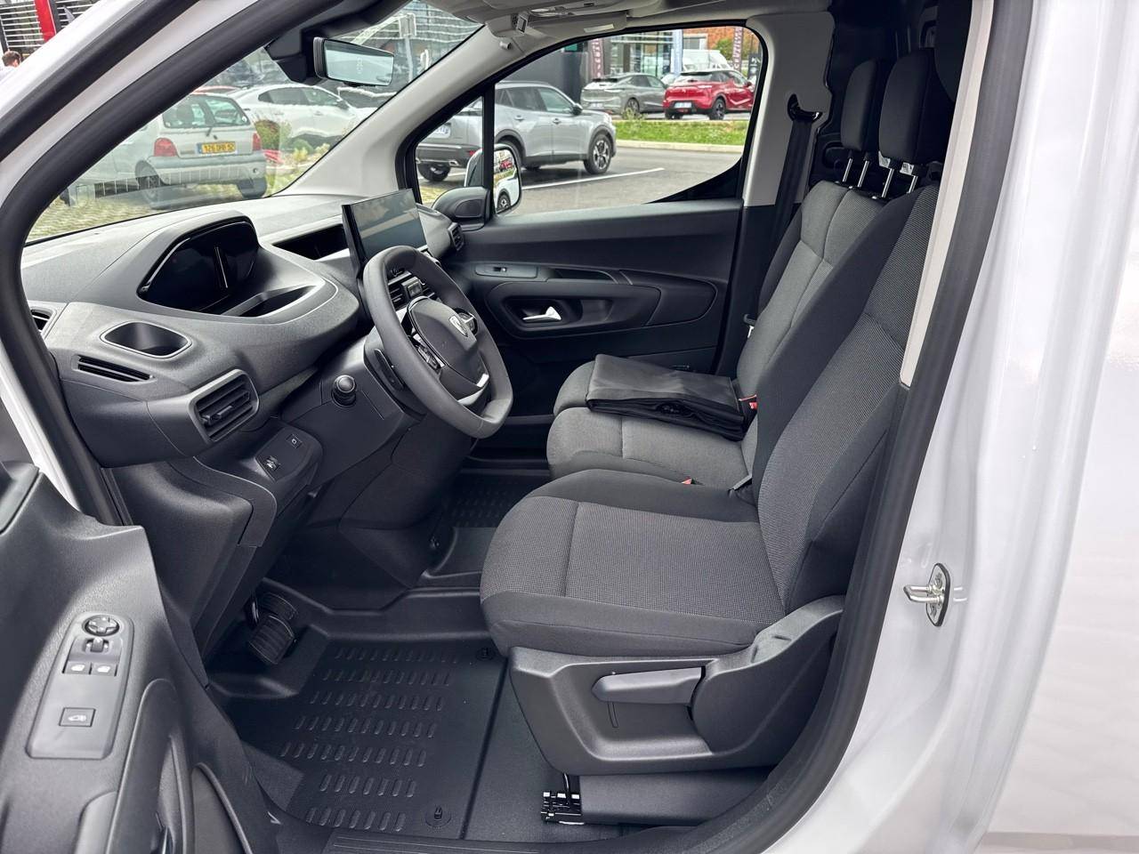 Image secondaire du véhicule 5