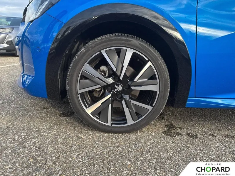 Image secondaire du véhicule 22