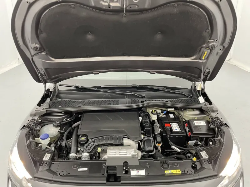 Image secondaire du véhicule 22