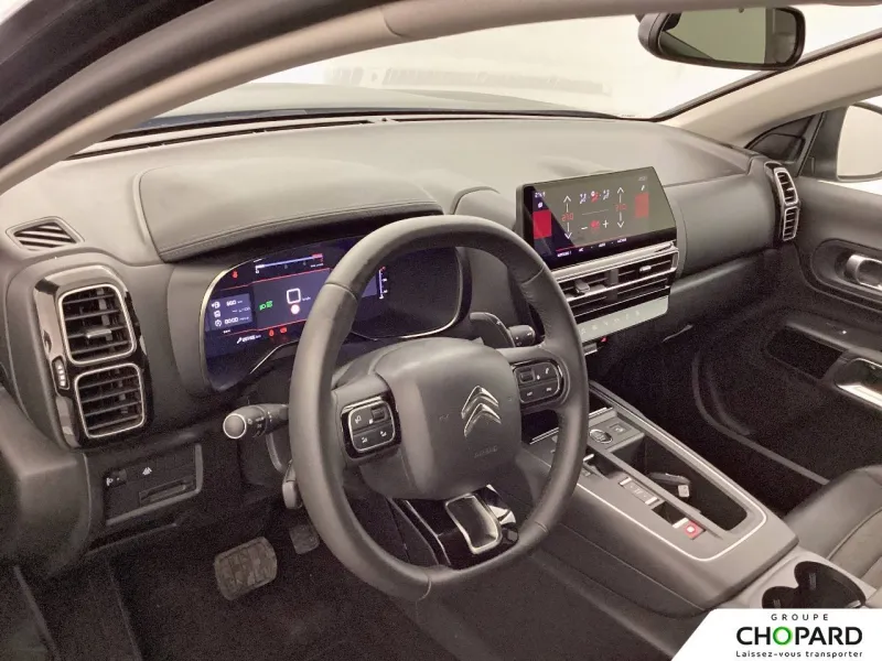 Image secondaire du véhicule 11