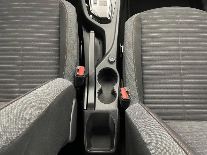 Image secondaire du véhicule 28